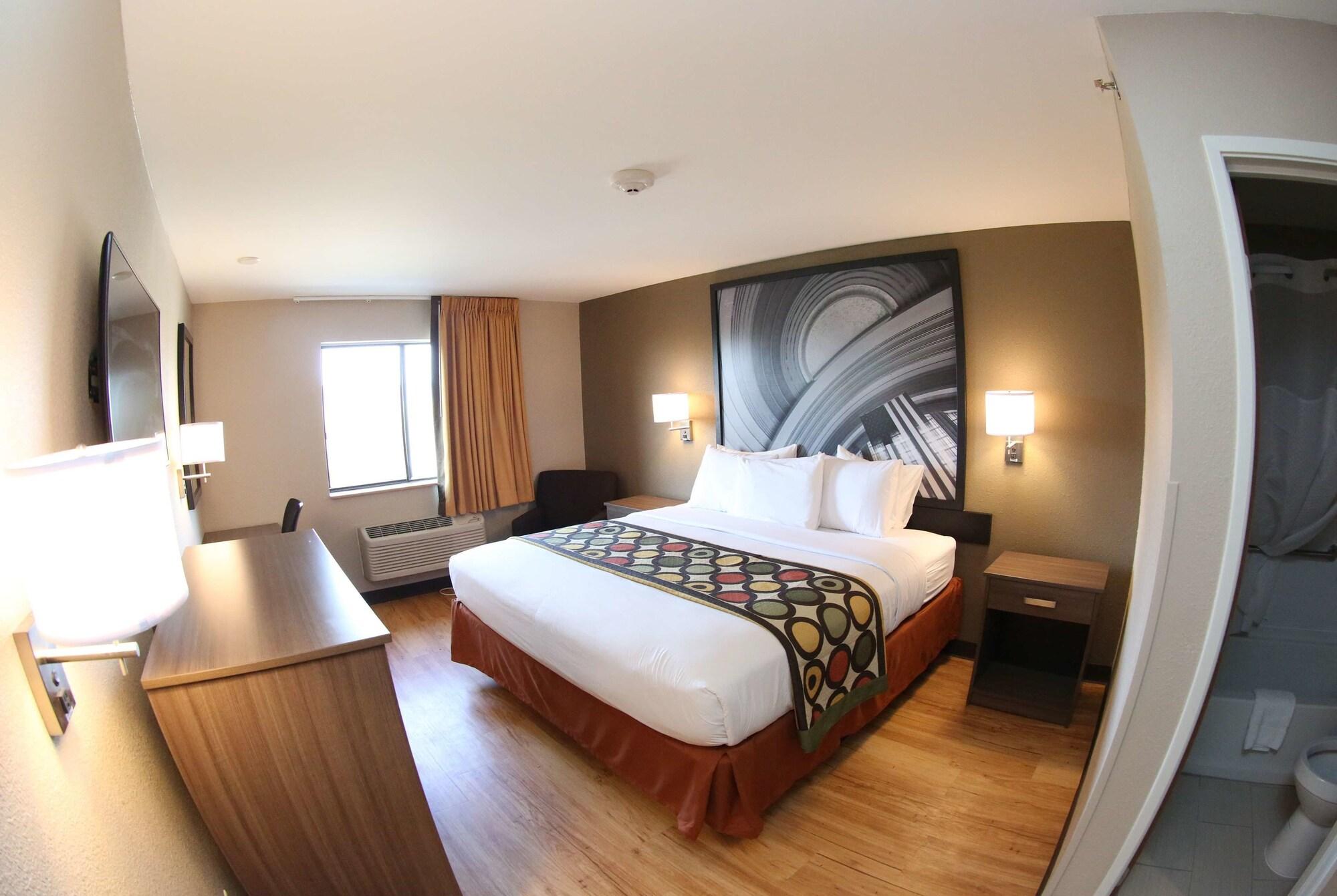 Super 8 By Wyndham Portsmouth Rosemount