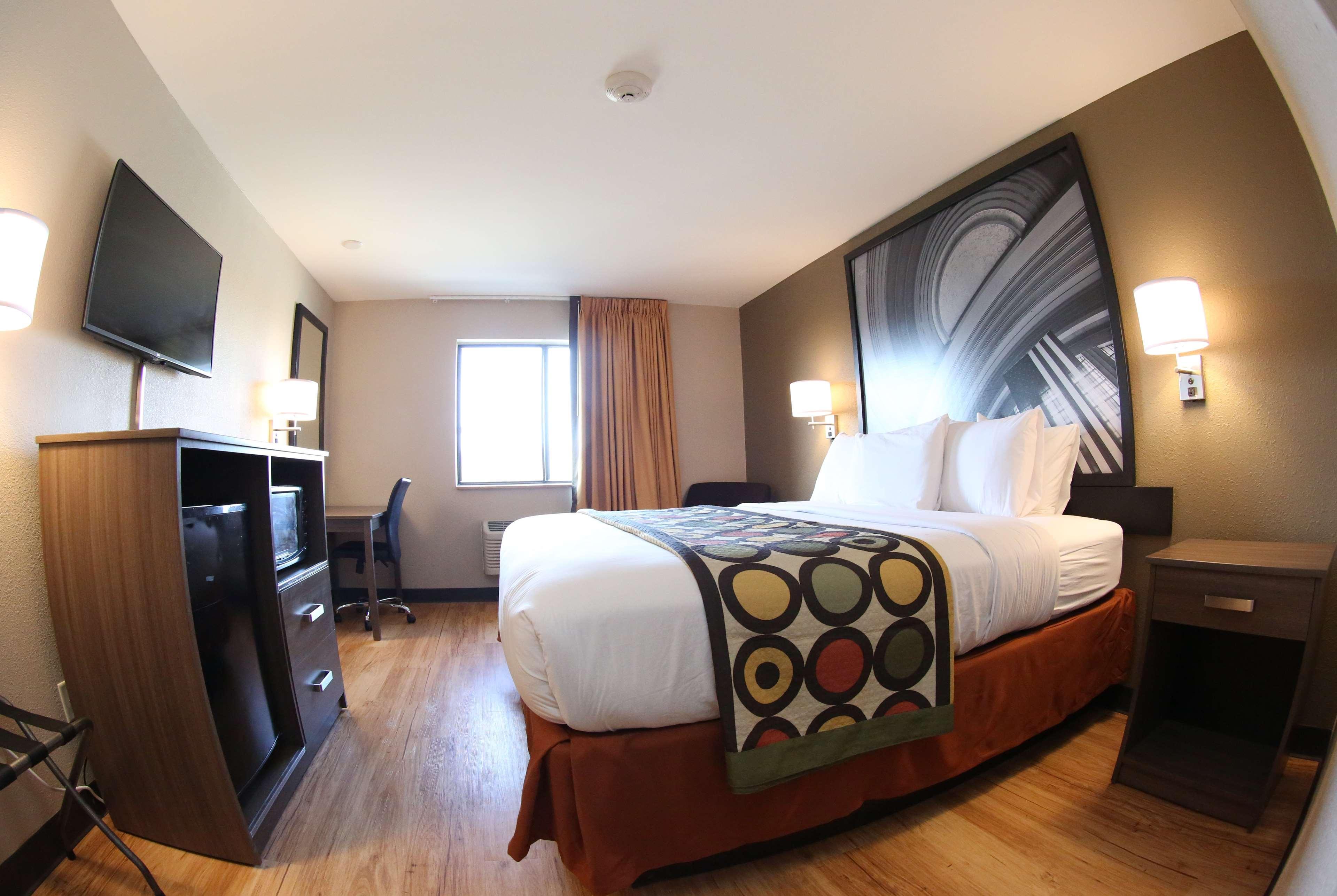 Super 8 By Wyndham Portsmouth Hotel Rosemount