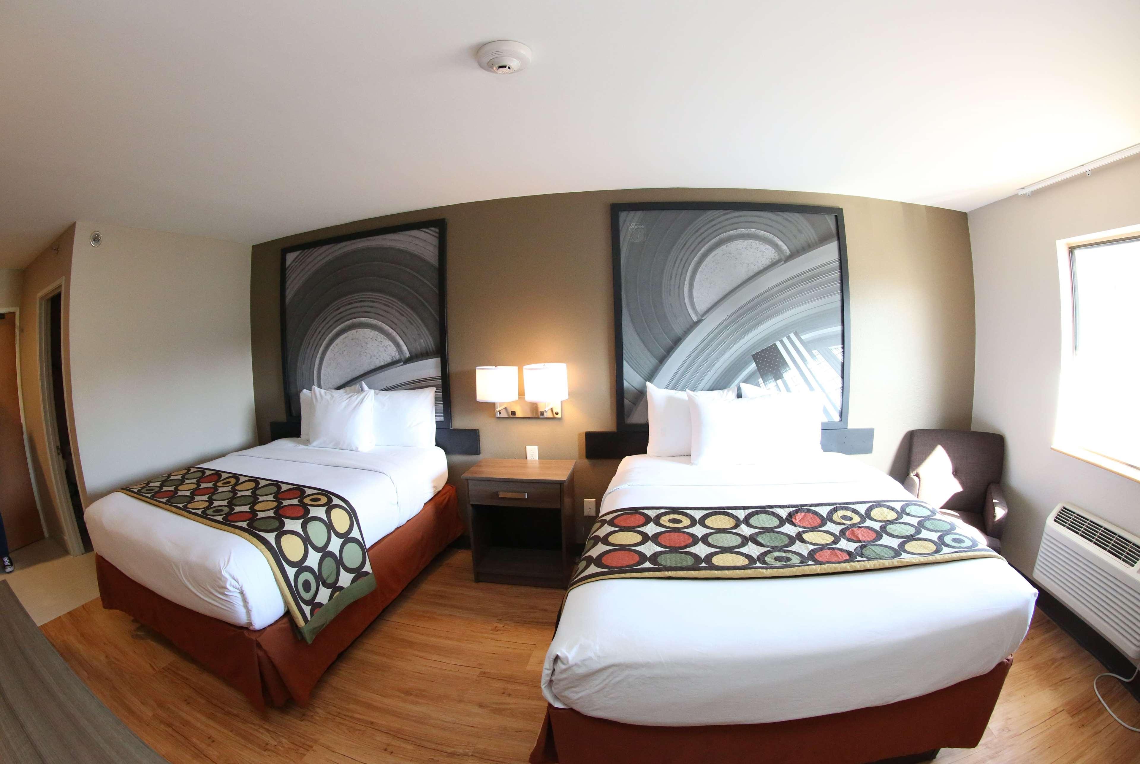 Hotel Super 8 By Wyndham Portsmouth
