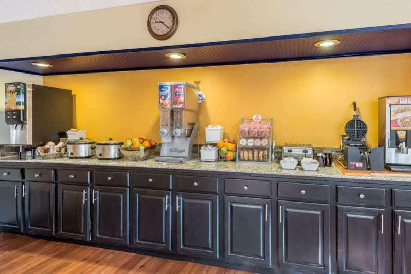 Hotel Super 8 By Wyndham Portsmouth Rosemount