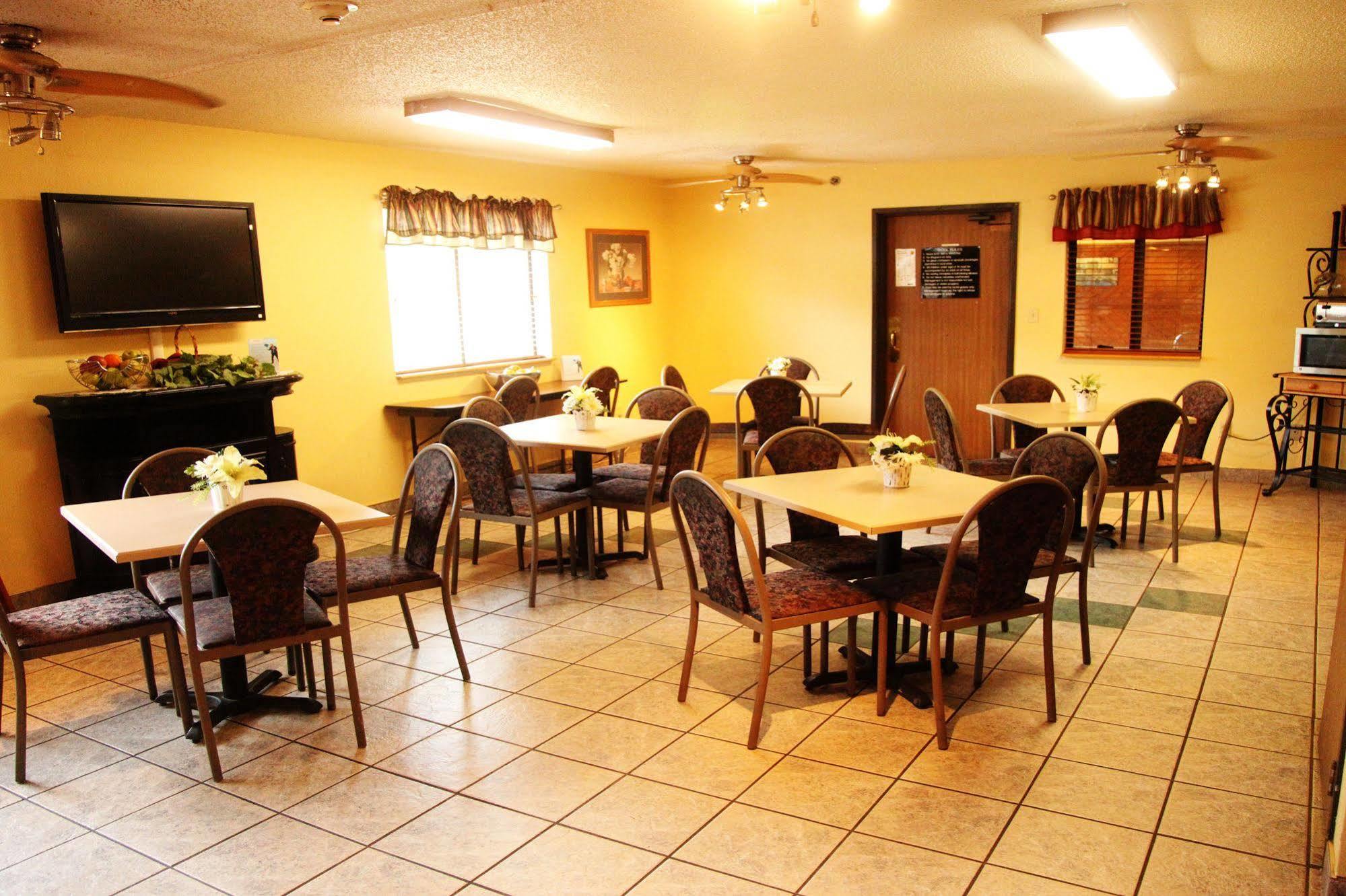 Super 8 By Wyndham Portsmouth Rosemount